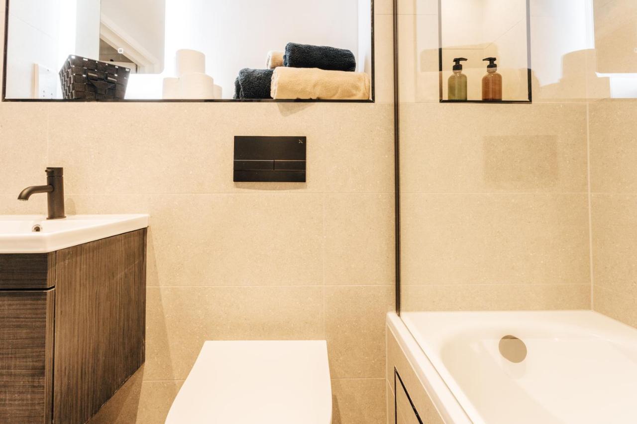 Premier Refurbished Central Flat Μπόρνμουθ Εξωτερικό φωτογραφία